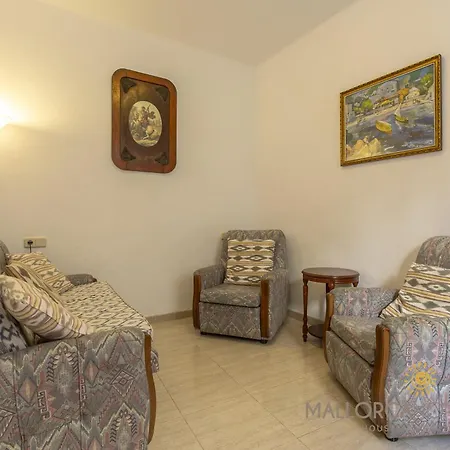 Casa Guillermo Acogedora Casa De Pueblo En Pollenca